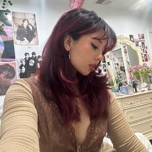 Meet your Posher, Vivian